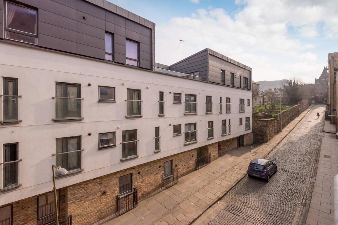 Joivy Old Town With Parking Close To Royal Mile Апартаменты Эдинбург